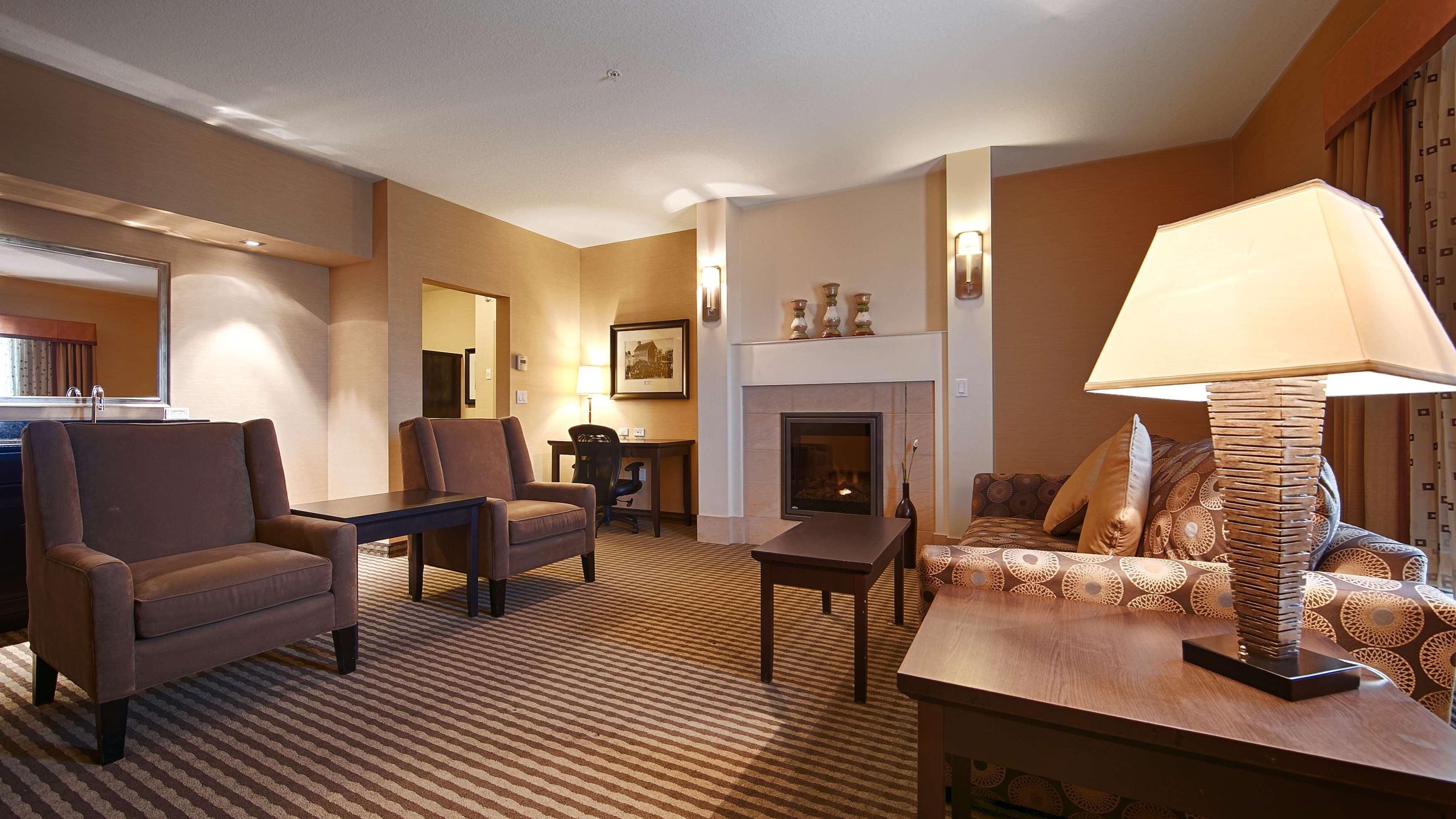 Best Western Sunrise Inn & Suites Stony Plain Eksteriør billede