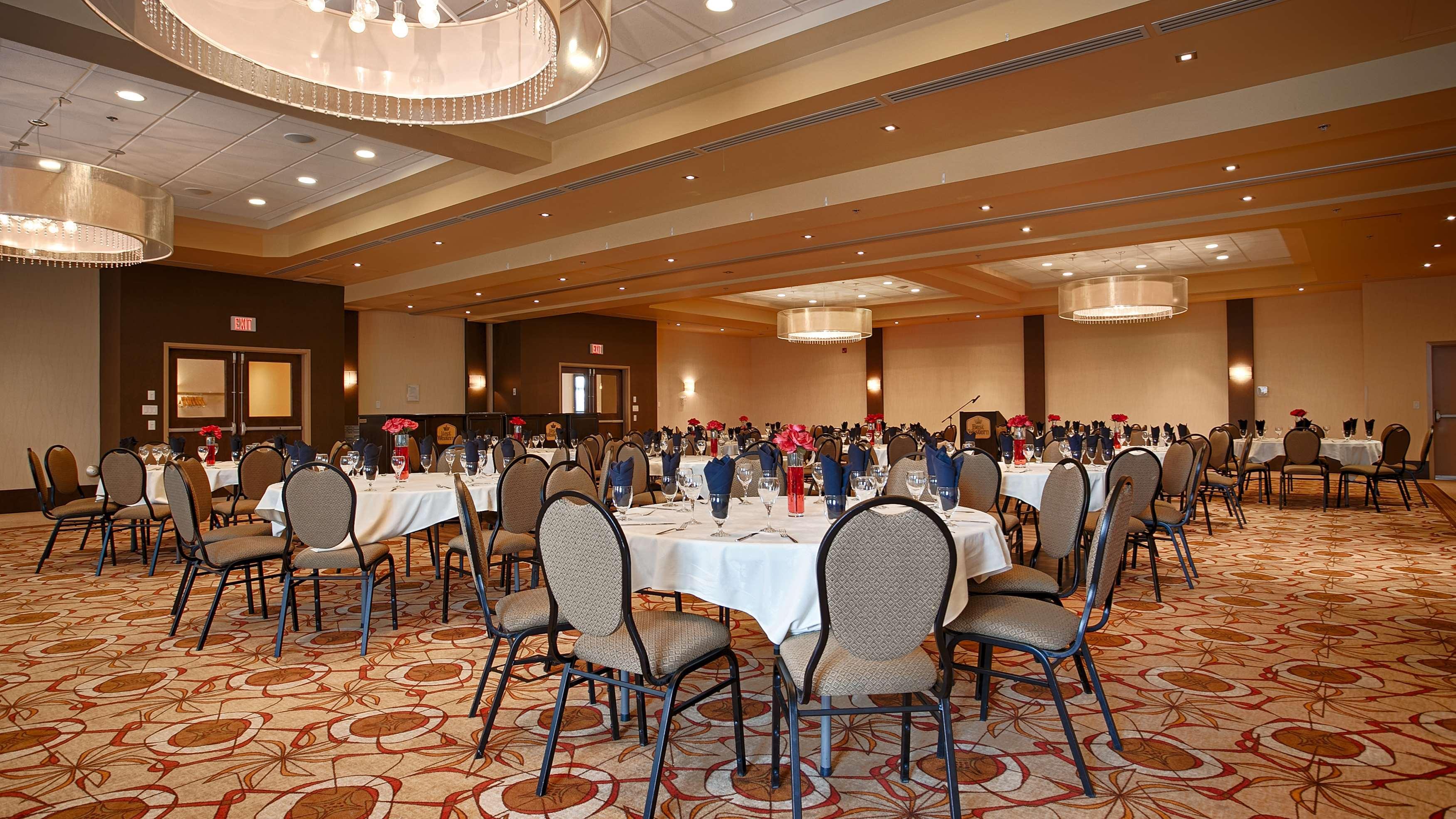 Best Western Sunrise Inn & Suites Stony Plain Eksteriør billede