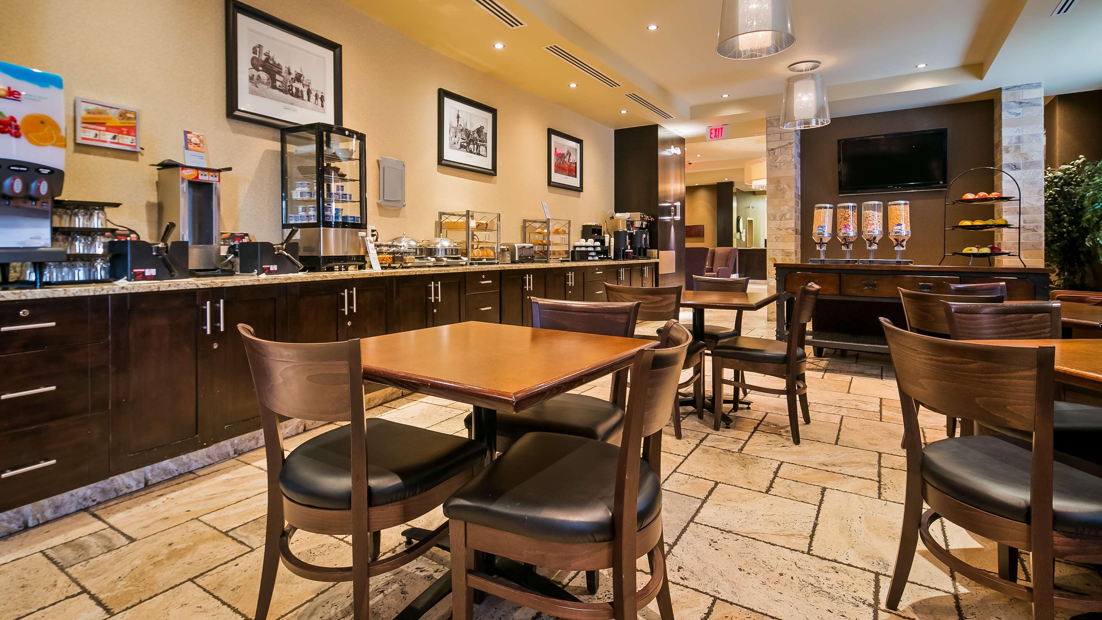 Best Western Sunrise Inn & Suites Stony Plain Eksteriør billede